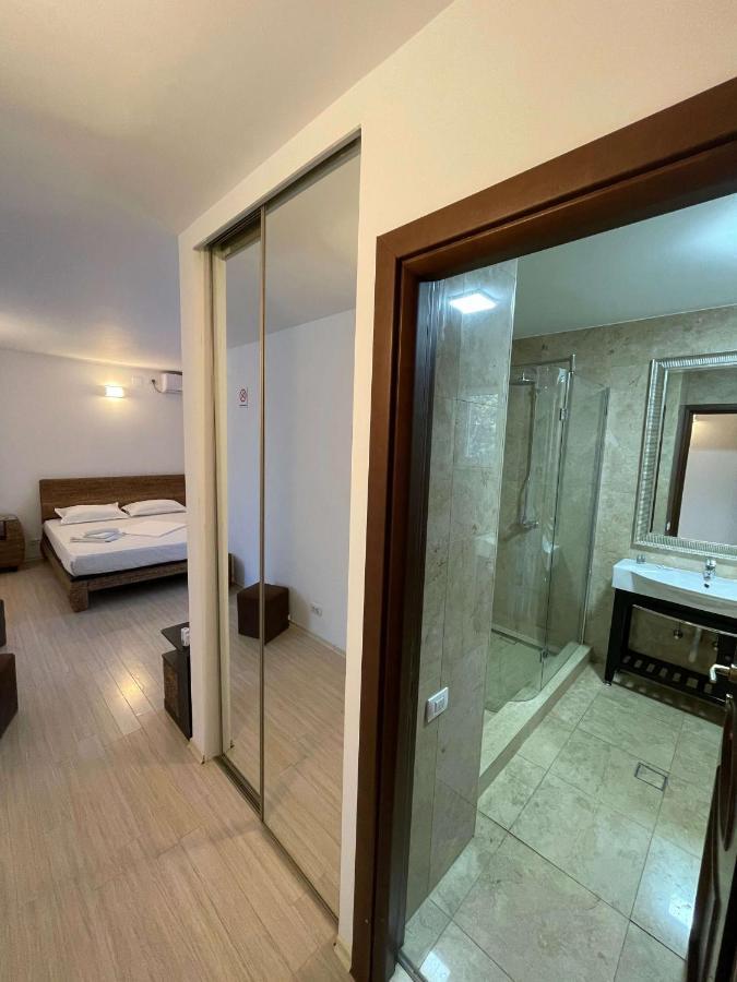 Vila Regal Mamaia Buitenkant foto